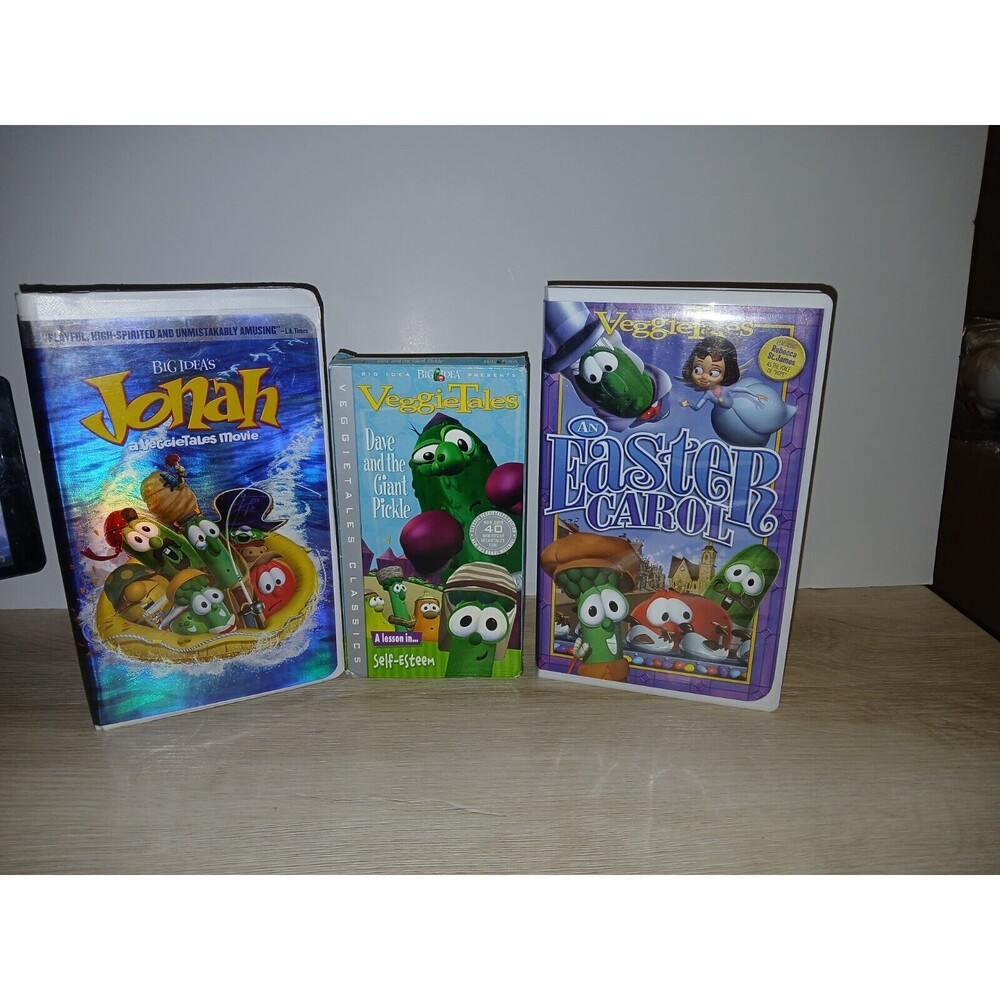 Lot Of 3 Veggie Tales VHS Tapes Jonah, Dave & The Giant Pickle & An Easter Carol